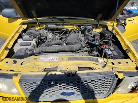 2002 Ford Ranger XL Fleet with VIN 1FTYR44V72PB22855, listed as a Copart auction lot 46700645 with 261,126 mi miles and Salvage Title. Bid and sale history available at carsss.com. Image 11.