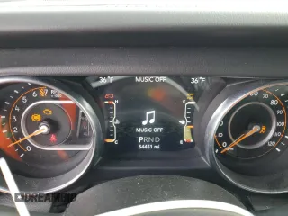 2021 Jeep Wrangler Unlimited Sahara High Altitude z VIN 1C4HJXEG3MW541397, wystawiony jako Copart lot #80727144 z przebiegiem 54 451 mil mil oraz Szkoda całkowita • Salvage title. Historia ofert i sprzedaży dostępna na DreamBid. Obrazek 9.