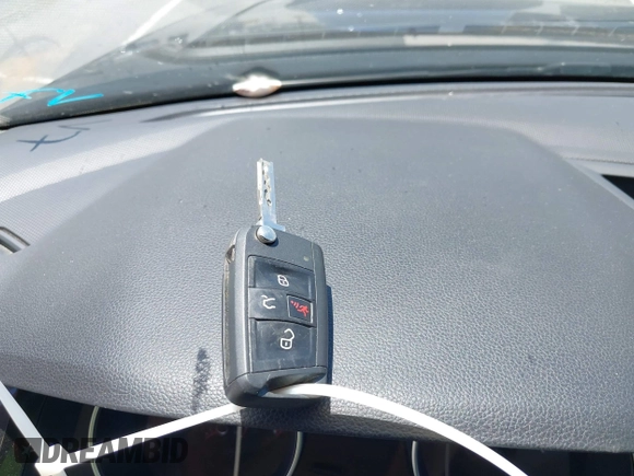 2019 Volkswagen Tiguan S с VIN 3VV1B7AX0KM027381, выставлен на аукционе IAAI как лот 42332275 с пробегом 48 632 миль миль и . История ставок и продаж доступна на DreamBid. Изображение 11.