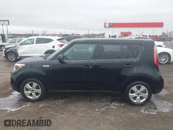 2018 Kia Soul with VIN KNDJN2A27J7561919, listed as a IAAI auction lot 41744324 with 80,364 mi miles. Bid and sale history available at carsss.com. Image 14.
