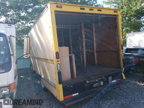 2003 GMC Savana Commercial C6Y SRW with VIN 1GDHG31U931902268, listed as a Copart auction lot 64520103 with Not Provided miles and Salvage Title. Bid and sale history available at carsss.com. Image 2.