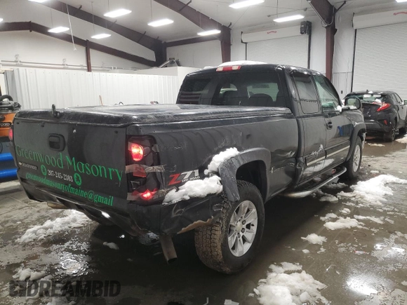 2006 Chevrolet Silverado 1500 with VIN 1GCEK19B16Z192673, listed as a Copart auction lot 49893965 with 163,442 mi miles and Salvage Title. Bid and sale history available at DreamBid. Image 3.