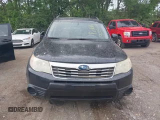 2009 Subaru Forester X с VIN JF2SH63699H770931, выставлен на аукционе IAAI как лот 42250766 с пробегом 112 955 миль миль и . История ставок и продаж доступна на DreamBid. Изображение 6.