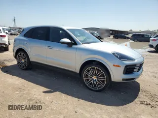 2023 Porsche Cayenne z VIN WP1AA2AY1PDA02553, wystawiony jako Copart lot #49001095 z przebiegiem Nie podano mil oraz Nie do naprawy • Non repairable. Historia ofert i sprzedaży dostępna na DreamBid. Obrazek 4.
