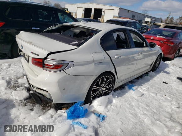 2018 BMW 5 Series M550i xDrive с VIN WBAJB9C59JB050103, выставлен на аукционе Copart как лот 44687215 с пробегом Не указан миль и Списание • Salvage title. История ставок и продаж доступна на DreamBid. Изображение 3.