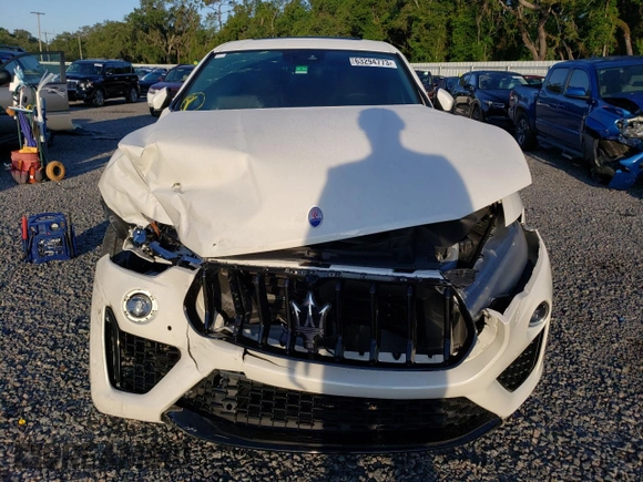2021 Maserati Levante GranSport with VIN ZN661XUS7MX379585, listed as a Copart auction lot 63294773 with 0 mi miles. Bid and sale history available at carsss.com. Image 5.