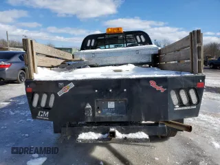 2005 Ford F-250 XL with VIN 1FTNF21555EA30163, listed as a Copart auction lot 45537455 with 126,721 mi miles and Salvage Title. Bid and sale history available at DreamBid. Image 6.