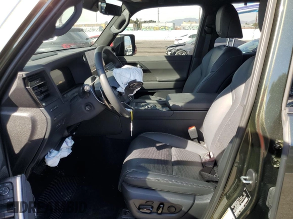 2024 Lexus GX 550 Luxury z VIN JTJVBCDX1R5009330, wystawiony jako Copart lot #74141324 z przebiegiem 3 202 mil mil oraz Szkoda całkowita • Salvage title. Historia ofert i sprzedaży dostępna na DreamBid. Obrazek 7.