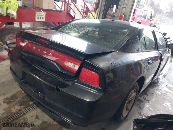 2012 Dodge Charger SE with VIN 2C3CDXBG9CH211271, listed as a IAAI auction lot 41699232 with 1 mi miles. Bid and sale history available at carsss.com. Image 4.
