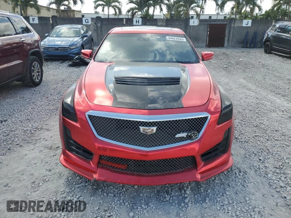2018 Cadillac CTS-V z VIN 1G6A15S64J0127287, wystawiony jako Copart lot #44023455 z przebiegiem 48 678 mil mil oraz Tytuł czysty. Historia ofert i sprzedaży dostępna na DreamBid. Obrazek 5.