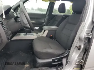 2008 Ford Escape XLT с VIN 1FMCU93128KE38301, выставлен на аукционе Copart как лот 59770315 с пробегом 194 619 миль миль и Списание • Salvage title. История ставок и продаж доступна на DreamBid. Изображение 7.