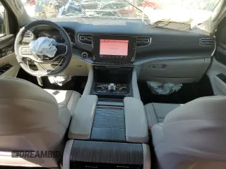2023 Jeep Wagoneer Series III with VIN 1C4SJSDP3PS573384, listed as a Copart auction lot 58173364 with 5,014 mi miles and Salvage title. Bid and sale history available at DreamBid. Image 8.