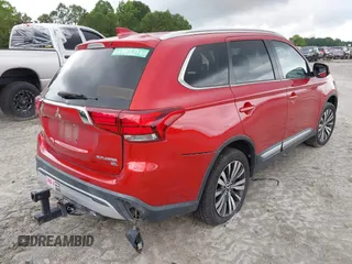 2019 Mitsubishi Outlander SE z VIN JA4AD3A30KZ033978, wystawiony jako IAAI lot #42315448 z przebiegiem 131 906 mil mil oraz . Historia ofert i sprzedaży dostępna na DreamBid. Obrazek 4.