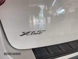 2022 Ford Explorer XLT с VIN 1FMSK8DH4NGB74570, выставлен на аукционе IAAI как лот 42636570 с пробегом 43 979 миль миль и . История ставок и продаж доступна на DreamBid. Изображение 1.