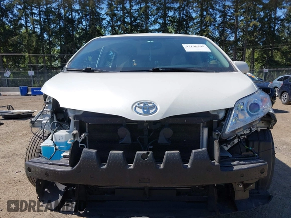 2017 Toyota Sienna with VIN 5TDDZ3DC8HS169754, listed as a IAAI auction lot 42146445 with 70,572 mi miles and . Bid and sale history available at DreamBid. Image 13.