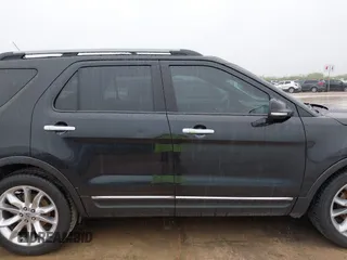 2011 Ford Explorer XLT with VIN 1FMHK7D81BGA50577, listed as a IAAI auction lot 41894045 with 139,674 mi miles and . Bid and sale history available at carsss.com. Image 13.