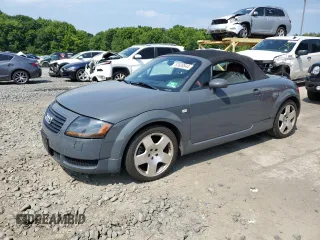 2001 Audi TT with VIN TRUUT28N711007386, listed as a Copart auction lot 57620844 with 91,520 mi miles and Salvage Title. Bid and sale history available at carsss.com. Image 1.