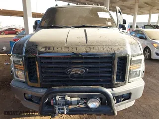 2008 Ford Super Duty F-250 SRW XL with VIN 1FTSW21R98EC08991, listed as a IAAI auction lot 41135638 with 141,036 mi miles. Bid and sale history available at carsss.com. Image 12.