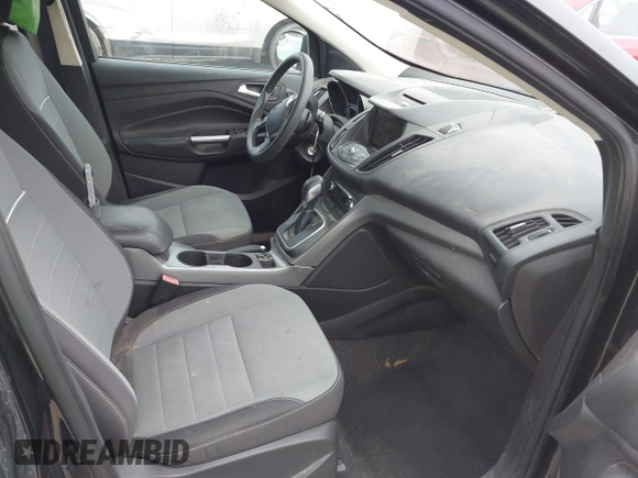 2013 Ford Escape SE z VIN 1FMCU9G99DUC90792, wystawiony jako IAAI lot #42501513 z przebiegiem 207 590 mil mil oraz . Historia ofert i sprzedaży dostępna na DreamBid. Obrazek 5.
