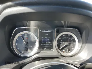 2017 Nissan Titan SV z VIN 1N6AA1EJ0HN538458, wystawiony jako Copart lot #47475775 z przebiegiem 139 224 mil mil oraz Szkoda całkowita • Salvage title. Historia ofert i sprzedaży dostępna na DreamBid. Obrazek 9.