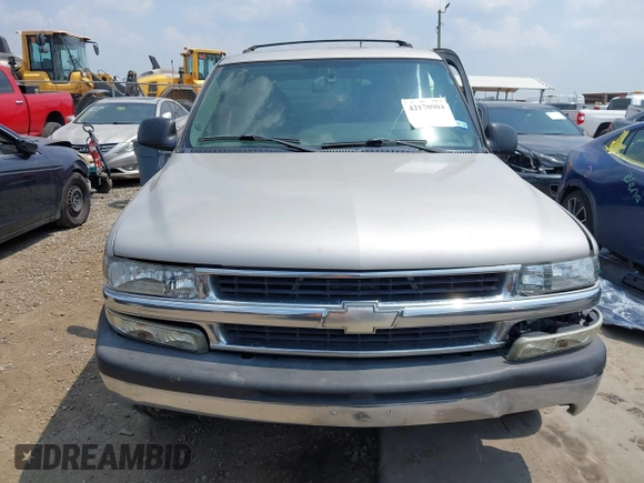 2004 Chevrolet Tahoe LS z VIN 1GNEC13T44R180732, wystawiony jako IAAI lot #42170904 z przebiegiem Nie podano mil oraz . Historia ofert i sprzedaży dostępna na DreamBid. Obrazek 13.