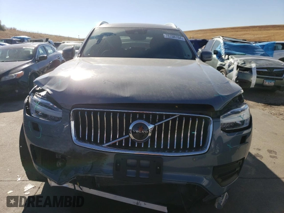 2021 Volvo XC90 Momentum with VIN YV4102PK8M1704922, listed as a Copart auction lot 78708704 with 43,750 mi miles and Salvage Title. Bid and sale history available at carsss.com. Image 5.