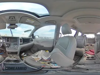 2019 Toyota Sienna XLE Auto Access Seat z VIN 5TDYZ3DC3KS971766, wystawiony jako Copart lot #44809945 z przebiegiem Nie podano mil oraz Szkoda całkowita • Salvage title. Historia ofert i sprzedaży dostępna na DreamBid. Obrazek 14.