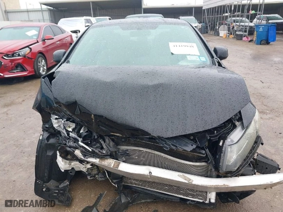 2013 Honda Civic Cpe LX with VIN 2HGFG3B54DH520527, listed as a IAAI auction lot 41419948 with 243,504 mi miles. Bid and sale history available at carsss.com. Image 13.