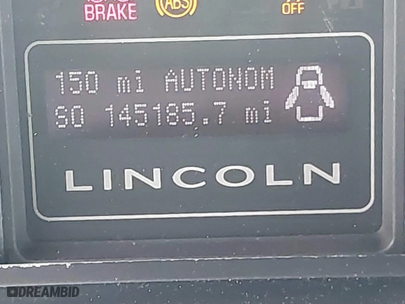 2012 Lincoln Navigator with VIN 5LMJJ2H58CEL00639, listed as a IAAI auction lot 41865368 with 145,185 mi miles. Bid and sale history available at carsss.com. Image 15.