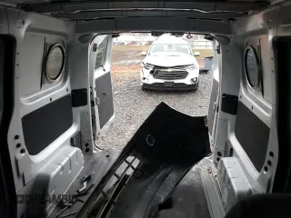 2013 Nissan NV200 SV z VIN 3N6CM0KN2DK691358, wystawiony jako Copart lot #85540004 z przebiegiem Nie podano mil oraz Szkoda całkowita • Salvage title. Historia ofert i sprzedaży dostępna na DreamBid. Obrazek 10.