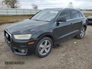 2015 Audi Q3 Premium Plus z VIN WA1BFCFS9FR002457, wystawiony jako Copart lot #87422994 z przebiegiem 135 890 mil mil oraz Szkoda całkowita • Salvage title. Historia ofert i sprzedaży dostępna na DreamBid. Obrazek 1.