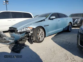 2013 Jaguar XJ with VIN SAJWA2GB0DLV40688, listed as a Copart auction lot 76038464 with 0 mi miles and Salvage Title. Bid and sale history available at carsss.com. Image 1.