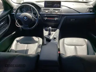 2014 BMW 3 Series 320i xDrive with VIN WBA3C3C56EF983832, listed as a Copart auction lot 59040445 with 91,884 mi miles and Clean title. Bid and sale history available at DreamBid. Image 8.