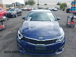 2020 Kia Optima LX with VIN 5XXGT4L36LG416009, listed as a IAAI auction lot 41765107 with 30,785 mi miles and . Bid and sale history available at carsss.com. Image 12.