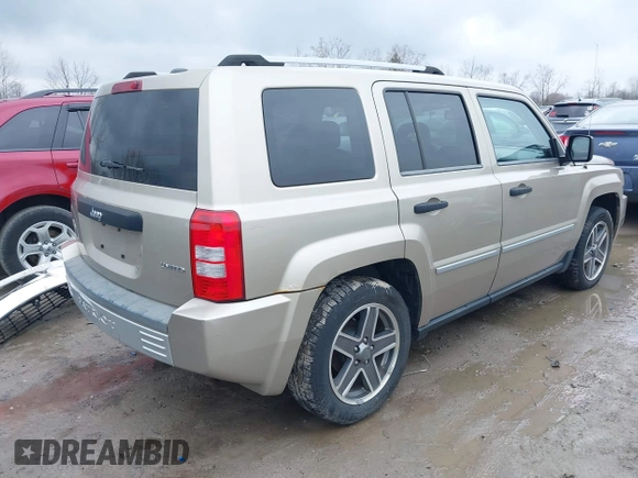 2009 Jeep Patriot Limited with VIN 1J4FT48B19D172049, listed as a IAAI auction lot 41991556 with 86,634 mi miles and . Bid and sale history available at DreamBid. Image 4.