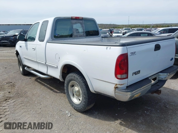 1997 Ford F-150 XL with VIN 1FTEX18L3VKB96680, listed as a IAAI auction lot 41928286 with 171,295 mi miles. Bid and sale history available at carsss.com. Image 3.