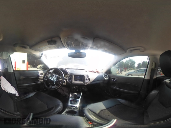 2020 Jeep Compass Latitude с VIN 3C4NJDBB5LT130257, выставлен на аукционе IAAI как лот 42405146 с пробегом 45 429 миль миль и . История ставок и продаж доступна на DreamBid. Изображение 18.