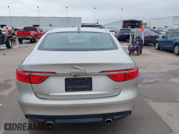 2017 Jaguar XF 35t Premium with VIN SAJBD4BV4HCY27802, listed as a IAAI auction lot 41076758 with 106,298 mi miles. Bid and sale history available at carsss.com. Image 16.