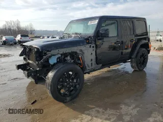 2021 Jeep Wrangler Unlimited Sahara with VIN 1C4JJXP62MW641934, listed as a Copart auction lot 48361655 with 42,844 mi miles and Salvage Title. Bid and sale history available at DreamBid. Image 1.