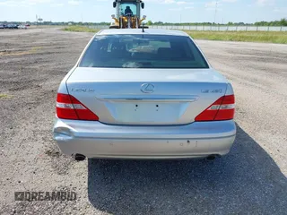 2005 Lexus LS 430 with VIN JTHBN36F955001986, listed as a IAAI auction lot 34319638 with 102,516 mi miles. Bid and sale history available at carsss.com. Image 15.