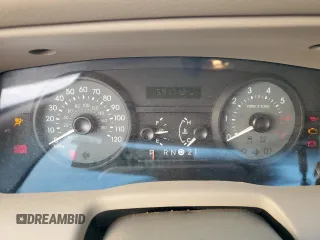 2006 Mercury Grand Marquis GS z VIN 2MEFM74V26X621309, wystawiony jako Copart lot #76454214 z przebiegiem 59 171 mil mil oraz Szkoda całkowita • Salvage title. Historia ofert i sprzedaży dostępna na DreamBid. Obrazek 9.
