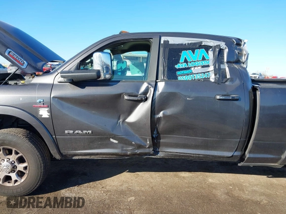2021 Ram 2500 Laramie z VIN 3C6UR5FL7MG629012, wystawiony jako IAAI lot #41369353 z przebiegiem 168 099 mil mil oraz . Historia ofert i sprzedaży dostępna na DreamBid. Obrazek 21.