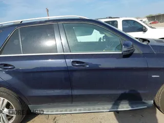 2012 Mercedes-Benz M ML 350 with VIN 4JGDA5HB9CA056210, listed as a IAAI auction lot 41892887 with 178,836 mi miles. Bid and sale history available at carsss.com. Image 13.