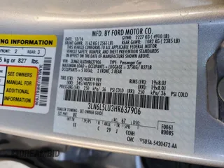 2017 Lincoln MKZ Hybrid Select with VIN 3LN6L5LU3HR637906, listed as a Copart auction lot 81404724 with 33,390 mi miles and Salvage Title. Bid and sale history available at DreamBid. Image 14.