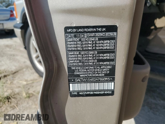 2002 Land Rover Discovery SE z VIN SALTW15462A769315, wystawiony jako Copart lot #78007094 z przebiegiem 181 240 mil mil oraz Czysty tytuł • Clean title. Historia ofert i sprzedaży dostępna na DreamBid. Obrazek 14.