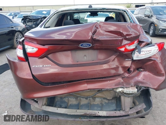 2016 Ford Fusion SE with VIN 3FA6P0H77GR329396, listed as a IAAI auction lot 42120080 with 271,401 mi miles and . Bid and sale history available at DreamBid. Image 16.