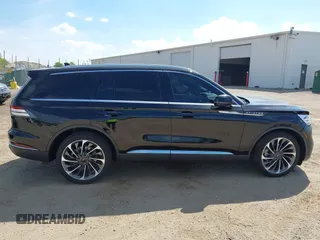 2020 Lincoln Aviator Reserve with VIN 5LM5J7XC7LGL37068, listed as a IAAI auction lot 42242173 with 40,714 mi miles and . Bid and sale history available at DreamBid. Image 13.