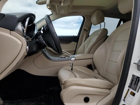 2018 Mercedes-Benz GLC with VIN WDC0G4KB4JV054384, listed as a Copart auction lot 49698545 with 98,779 mi miles and Salvage Title. Bid and sale history available at carsss.com. Image 7.