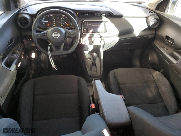 2024 Nissan Kicks S with VIN 3N1CP5BV2RL548454, listed as a Copart auction lot 46900525 with 256 mi miles and Salvage Title. Bid and sale history available at carsss.com. Image 8.