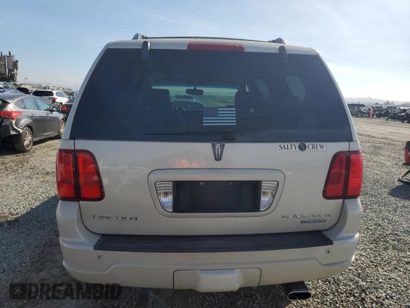 2005 Lincoln Navigator Luxury z VIN 5LMFU27535LJ20448, wystawiony jako Copart lot #45606605 z przebiegiem 221 452 mil mil oraz Czysty tytuł • Clean title. Historia ofert i sprzedaży dostępna na DreamBid. Obrazek 6.